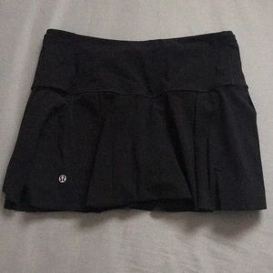 Black Lululemon tennis skirt